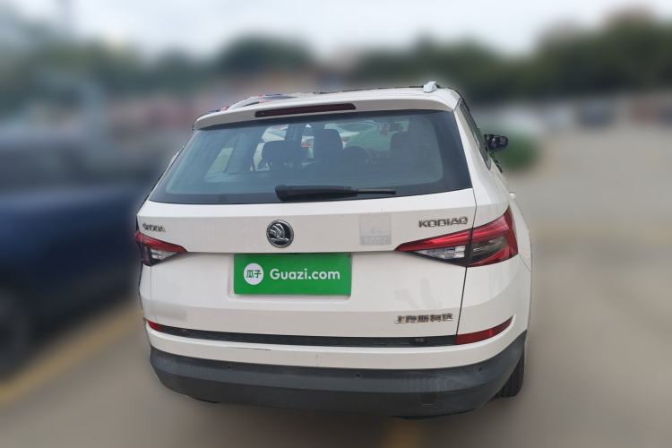 Used Skoda Kodiaq 2018 Facelifted TSI330 5-Seater Two-Wheel-Drive Comfort Edition Rear