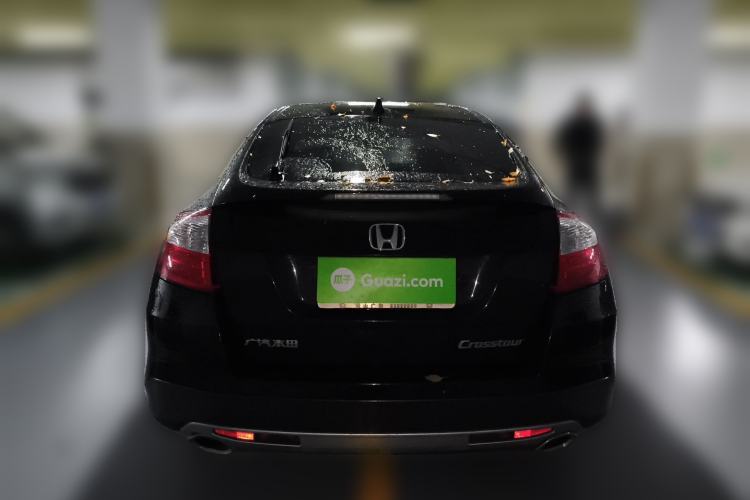 Used Honda Crosstour 2016 2.4L Luxury Edition Rear