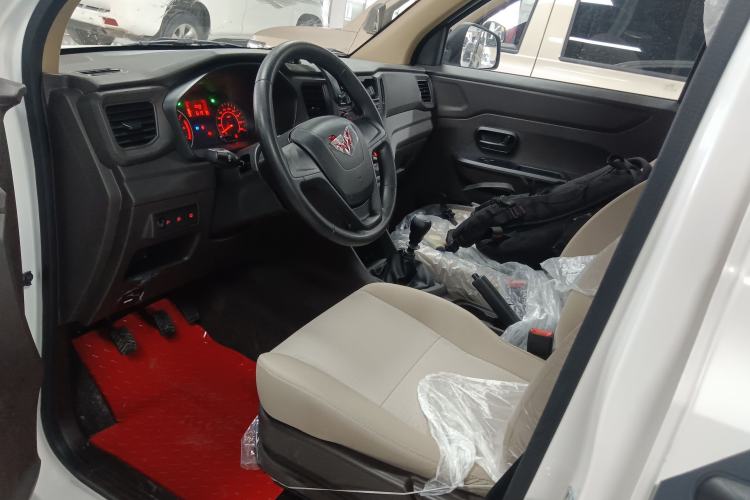 Used Wuling Hongguang V 2022 1.5L Jingqu Edition Electric-Assist LAR