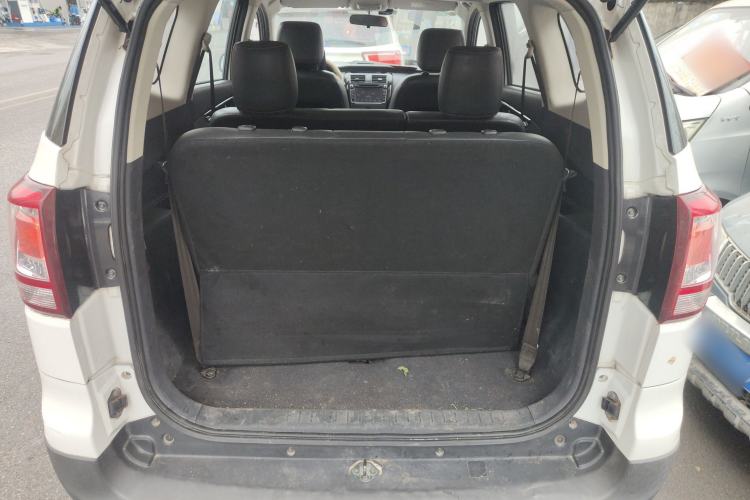 Used HYOSOW S3 2014 1.5L Luxury Version China IV Emission Standard
