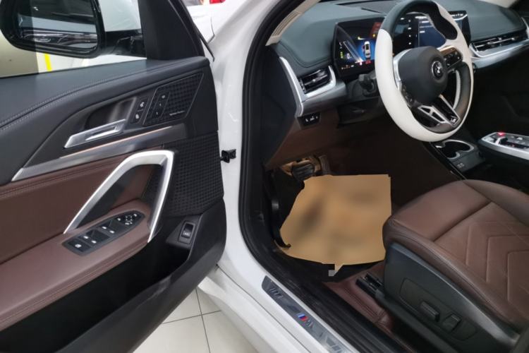 Used BMW X1 2023 sDrive25Li M Sport Package Interior 3