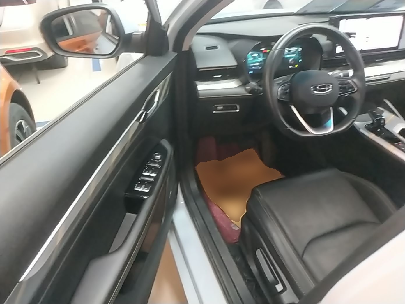 Geely Auto Emgrand L HiP 2024 Longteng Edition 1.5TD-DHT Pro 100KM Superior Model — снимка 18