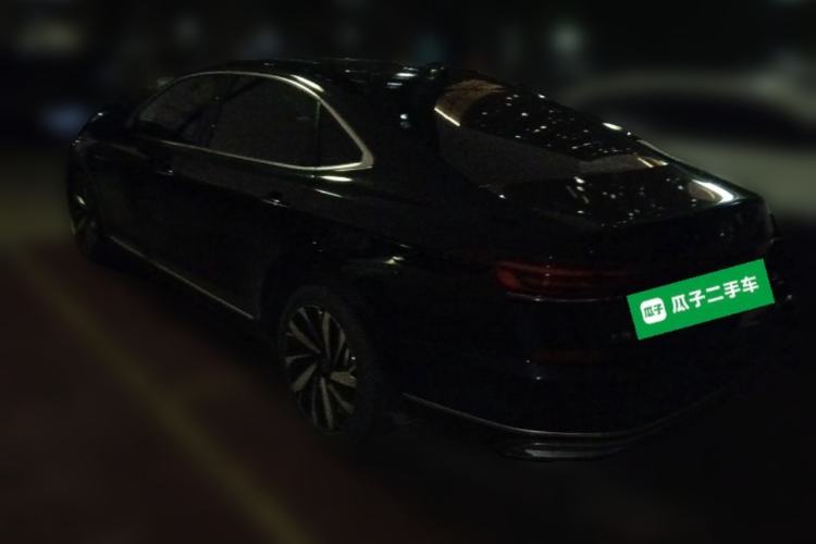 Used Volkswagen Passat 2022 330TSI Starry Luxury Edition Rear Left 45 Deg