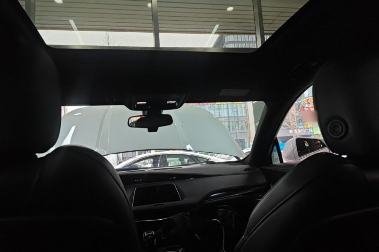 Used Cadillac XT4 2021 28T Two-Wheel Drive Tech Edition Headliner