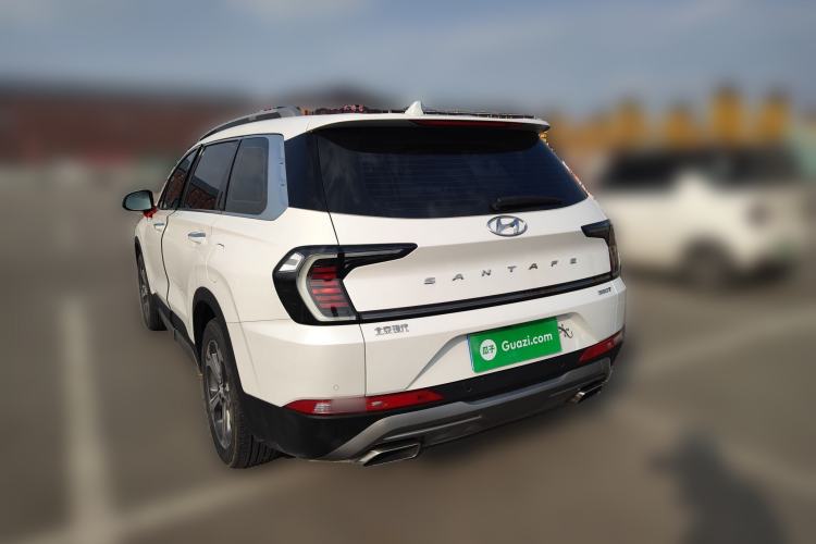 Used Hyundai Santa Fe 2023 Traveler 380T GDi Automatic Two-Wheel Drive GLX Elite Edition