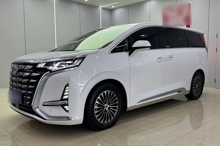 Used Denza D9 2023 DM-i 945 Business Edition