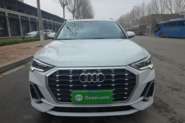 Used Audi Q3 2021 35 TFSI Fashion Dynamic Model