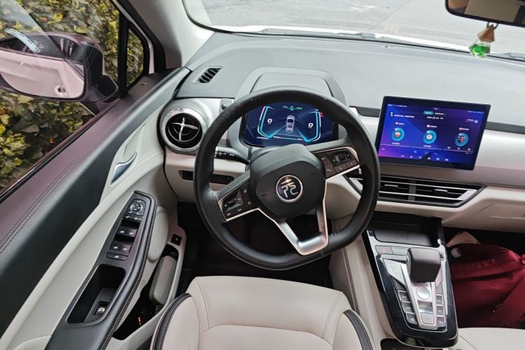 Used BYD Yuan Pro 2021 401 km Deluxe Version Steering Wheel