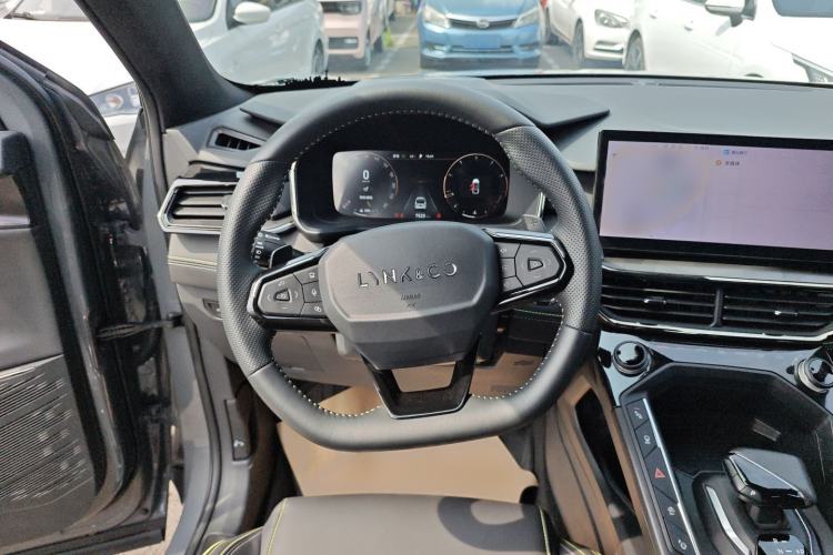 Used Lynk & Co 06 2023 Remix 1.5T Dynamic Halo