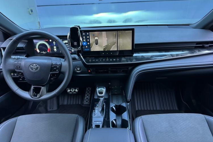 Used Toyota Camry 2026 Model 2.0S Sport Edition Interior 3