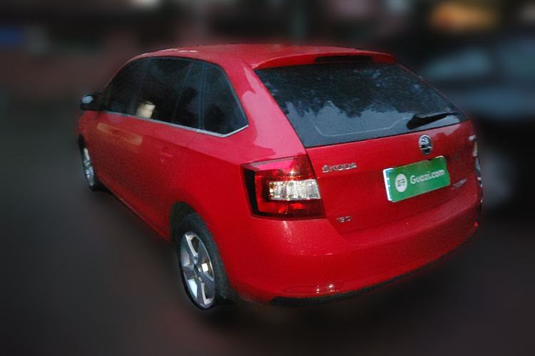 Used Skoda Rapid Spaceback 2018 1.6L Automatic Comfort Edition Rear Left 45 Deg