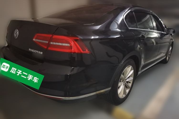 Used Volkswagen Magotan 2017 330TSI DSG Leading Model Rear Right 45 Deg