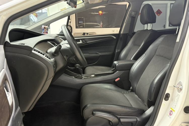 Used Honda Jade 2016 1.8L Automatic Comfort Elite Version 5 Seats
