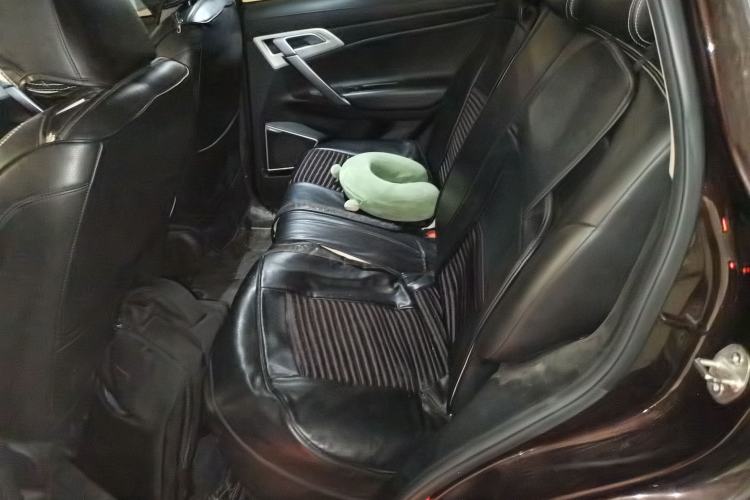 Used Geely Auto Emgrand X7 Sport 2018 1.8TD Automatic Two-Wheel Drive Zhiya Model