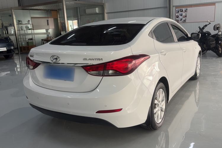 Used Hyundai Elantra (5th Generation / Langdong) 2016 1.6L Automatic Smart Version Exterior 4