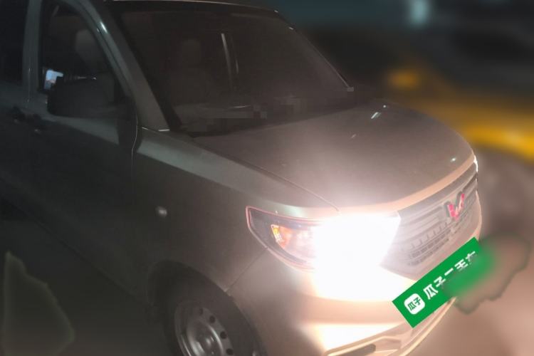 Used Wuling Hongguang V 2022 1.5L Jingqu Edition Electric-Assist LAR