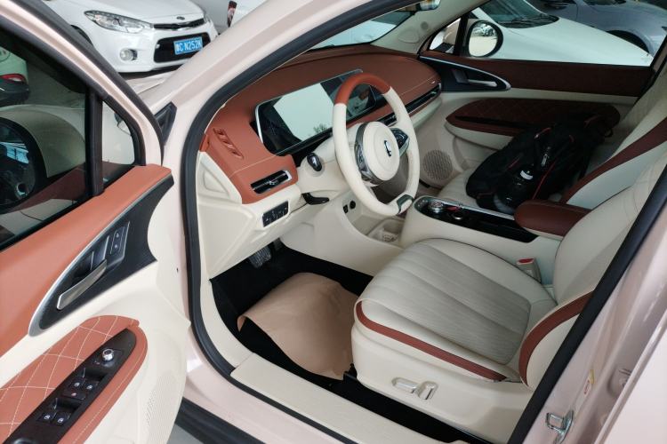 Used ORA Good Cat 2022 Morandi Edition 400km Standard Range Premium Version Lithium Iron Phosphate
