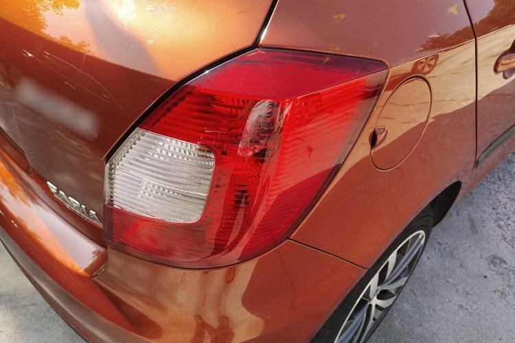 Used Skoda Fabia 2014 1.6L Automatic Sport Edition
