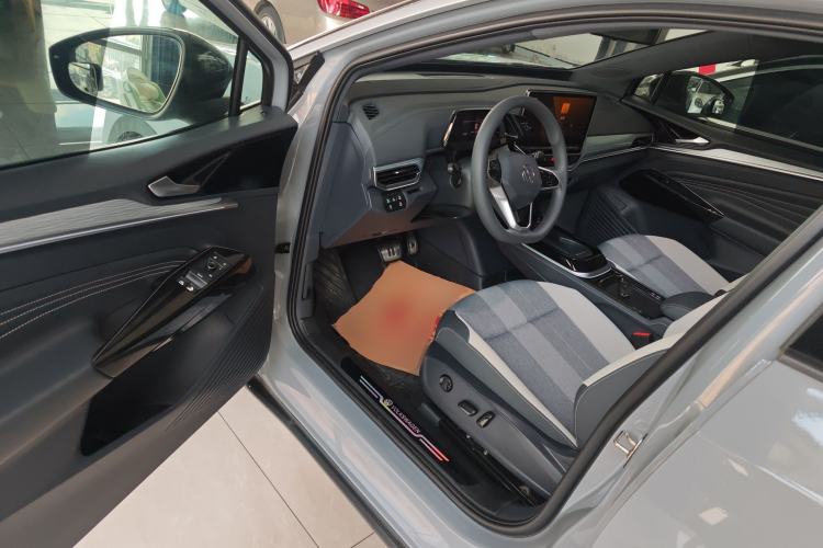 Used Volkswagen ID.4 CROZZ 2022 Standard Range PURE Edition
