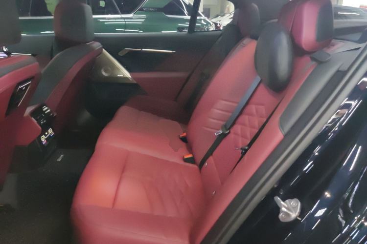 Used BMW 5 Series 2024 530Li Luxury Edition M Sport Package