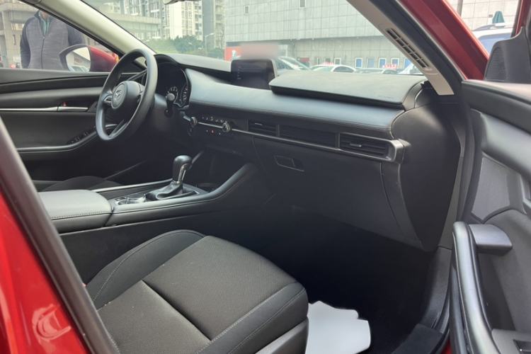 Used Mazda 3 Axela 2020 1.5L Automatic Zhiyue Sunroof Version
