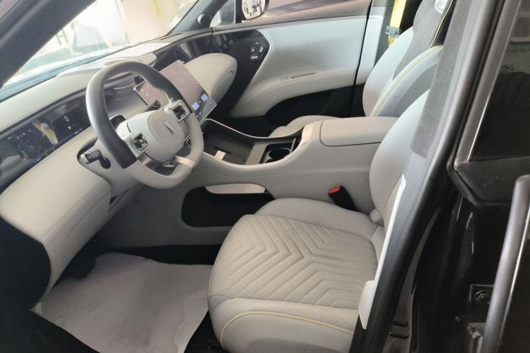 Used Avatr 11 2023 Harmony 116° Four-Wheel Drive Version