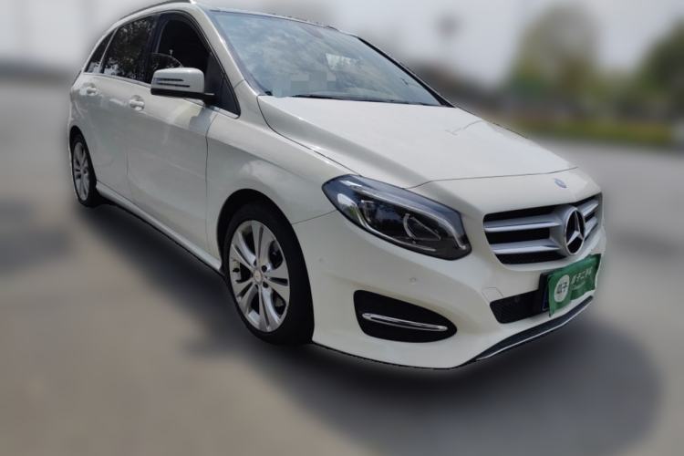 Used Mercedes-Benz B-Class 2015 B 200 Fashion Model
