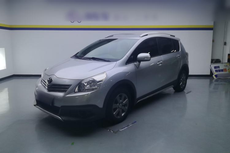 Used Toyota Verso 2015 180E CVT Crossover Edition