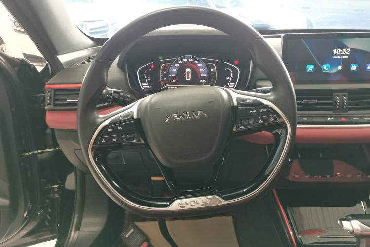 Used Dongfeng Aeolus Yixuan 2021 230T Automatic Zuiying Knight Edition Steering Wheel