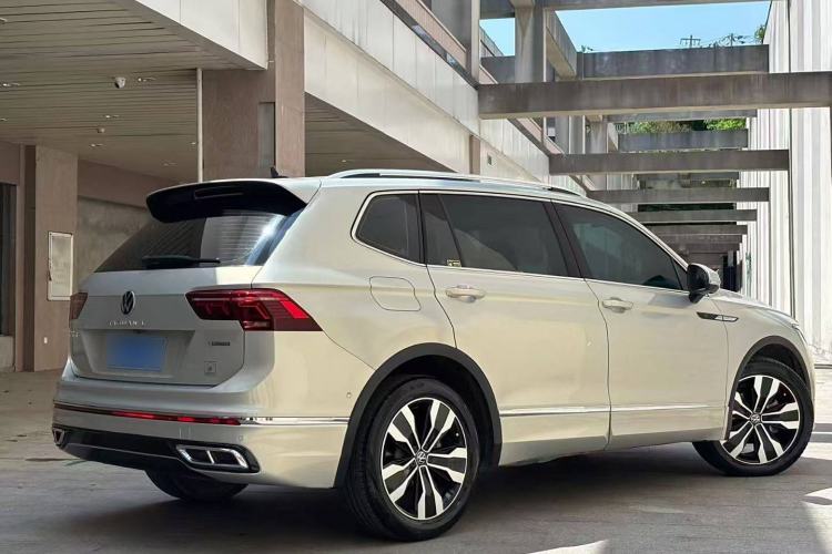 Used Volkswagen Tiguan L 2022 330TSI Automatic Two-Wheel Drive R-Line Enhanced Edition