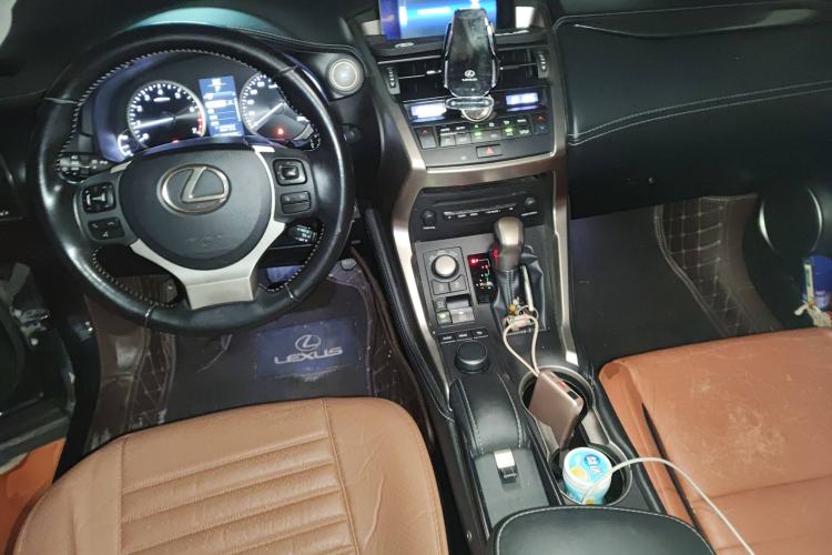 Used Lexus NX 2015 200 Front-Wheel Drive X-Trail SE Edition