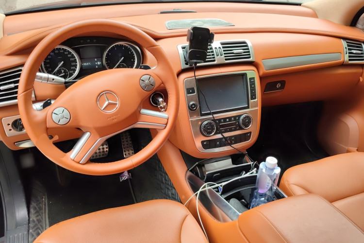 Used Mercedes-Benz R-Class 2014 R 320 4MATIC Business Model