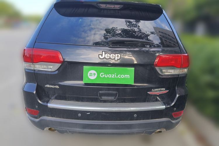 Used Jeep Grand Cherokee 2012 3.6L Flagship Navigation Edition