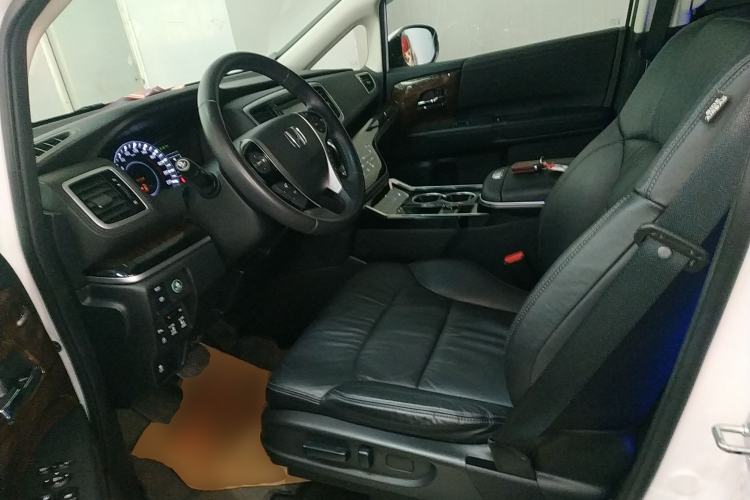 Used Honda Odyssey 2015 2.4L Supreme Edition