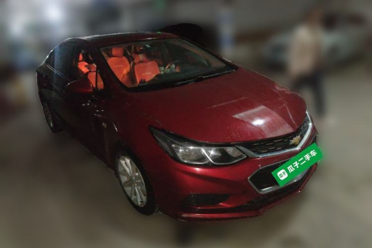 Used Chevrolet Cruze 2018 Hatchback 320 Automatic Pioneer Sunroof Edition
