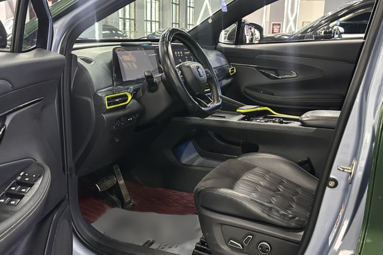 Used CHANGAN UNI-T 2022 1.5T Sport Edition Flagship Version Interior 4