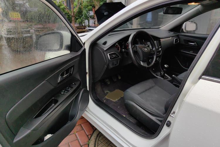 Used FAW Junpai A70 2016 1.6L Manual Tech Model Driver Seat