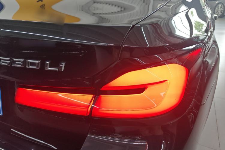 Used BMW 5 Series 2023 530Li Luxury Edition M Sport Package