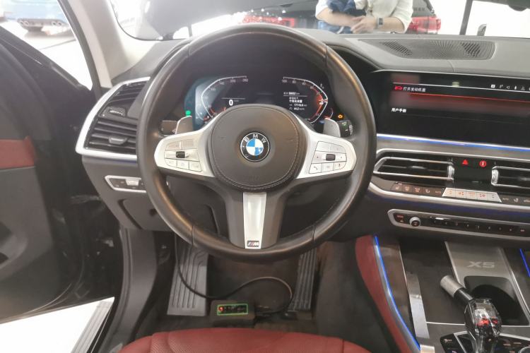 Used BMW X5 2022 Restyled xDrive 30Li M Sport Package
