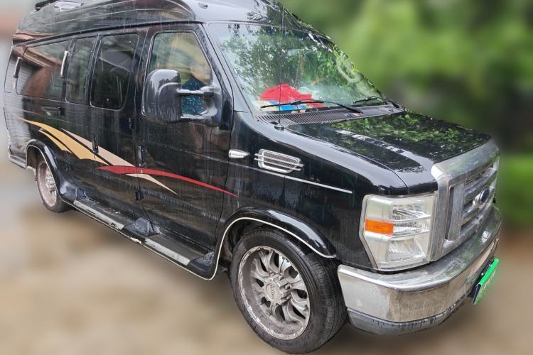 Used Ford E350 