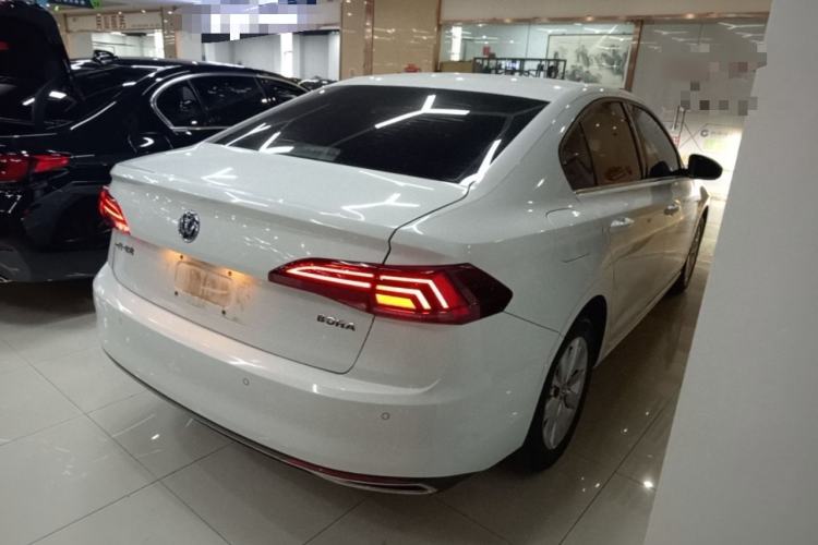 Used Volkswagen Bora 2020 1.5L Automatic Elite Version

