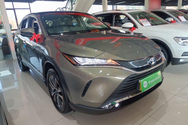 Used Toyota Harrier 2022 Dual-Engine 2.5L CVT Two-Wheel Drive Luxury Edition