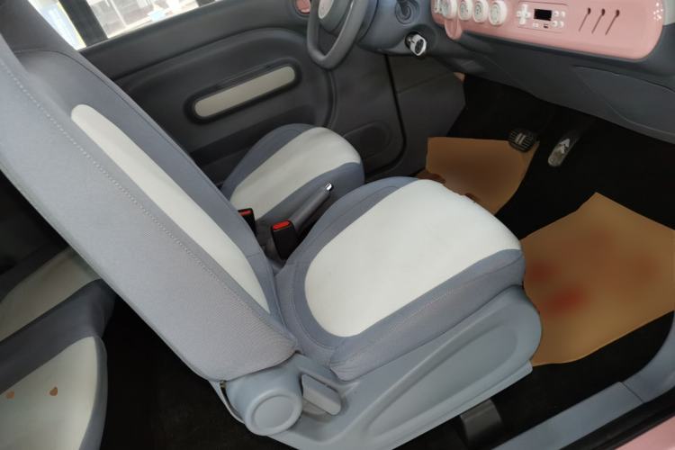 Used Bestune Pony 2025 222km Range Agile Horse