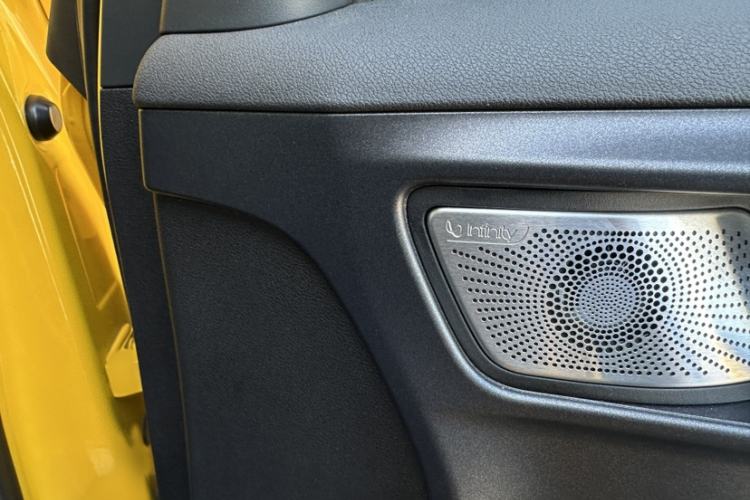 Used Tank 300 2022 2.0T Border Limited Edition Interior 8