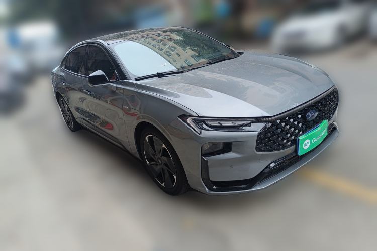 Used Ford Mondeo 2023 1.5T E-Hybrid ST-Line Front Right 45 Deg