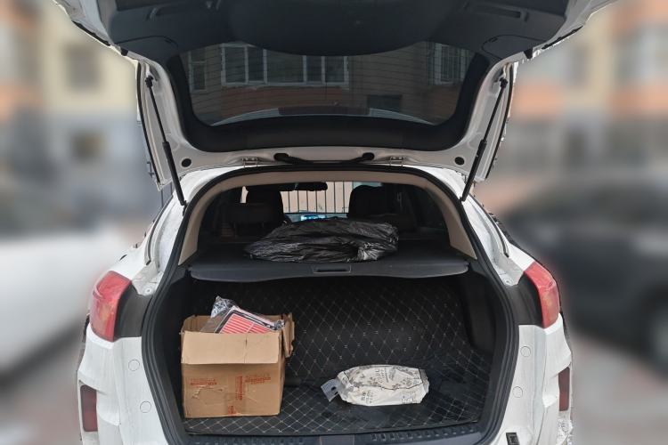 Used Bestune X80 2015 2.0L automatic comfort version
