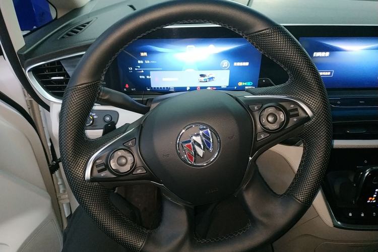 Used Buick GL8 2023 ES Lu Zun Deluxe and Yue Edition
