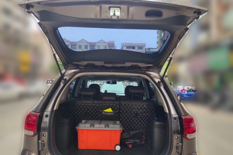 Used Mitsubishi Outlander 2018 2.0L Two-Wheel Drive Glory Edition 5 Seats Trunk