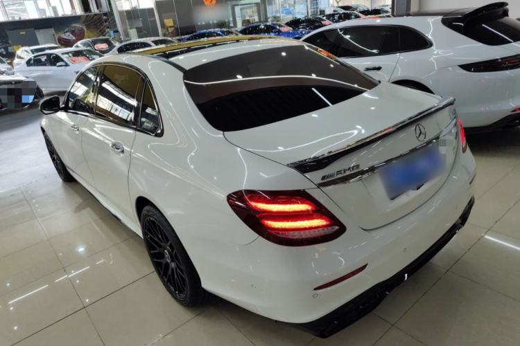 Used Mercedes-Benz E-Class 2017 E 300 L Sport Luxury Edition Exterior 2