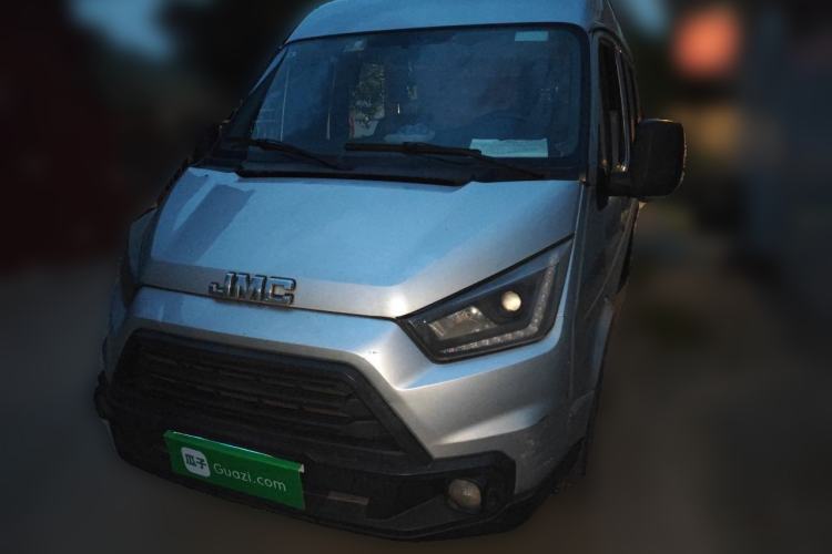 Used JMC Transit 2019 2.8T Commercial Version Long Wheelbase Mid-Roof 6-Seater Rear Single Tire China VI Emission Standard – JX493